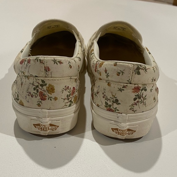 Women’s floral vans - Picture 4 of 7